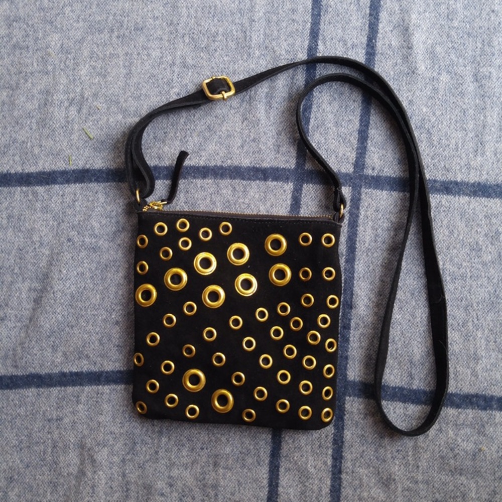 🦋FREE PEOPLE 100% Leather Crossbody Bag